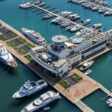 Yacht Club Marina Di Loano Hotel Luaran gambar