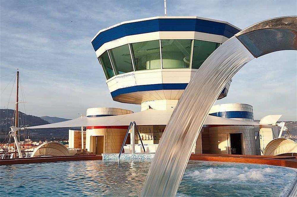 Yacht Club Marina Di Loano Hotel Luaran gambar