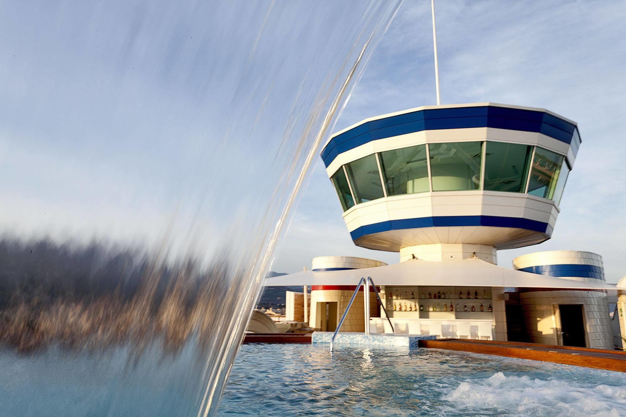 Yacht Club Marina Di Loano Hotel Luaran gambar